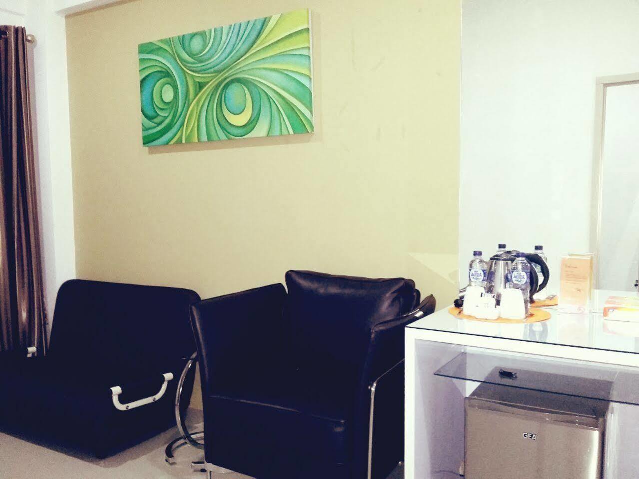 Myrooms בקאסי מראה חיצוני תמונה